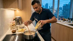 Creamy banana oatmeal with water (no milk, no added sugar)